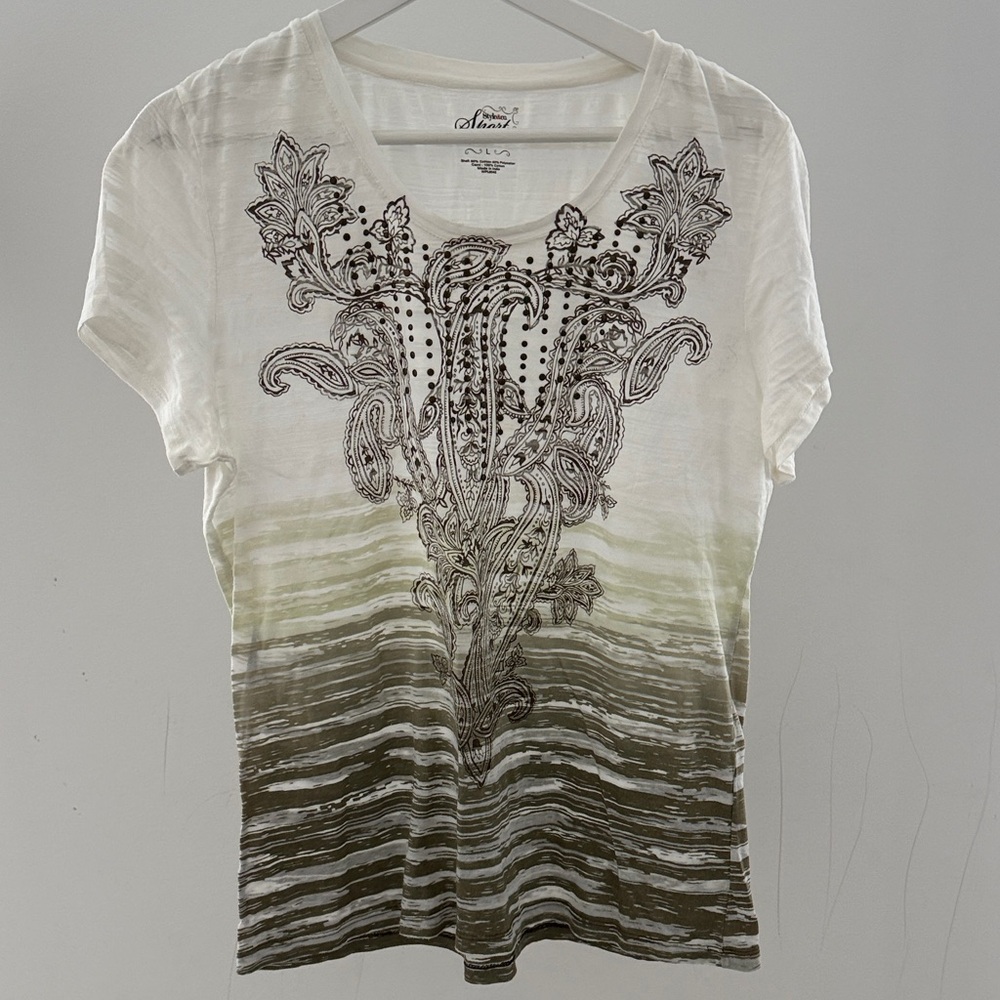 Style & Co. White and Olive Graphic Tee